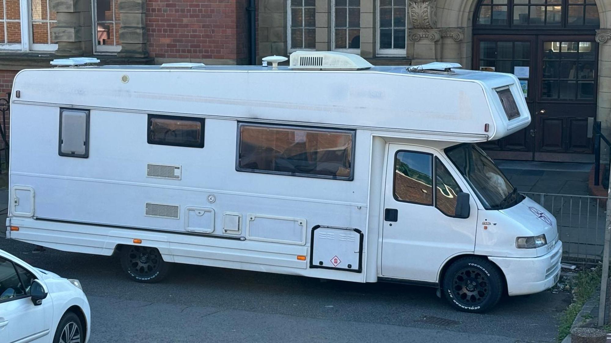 Cool Wheels On The Waterfront Hotel Liverpool Luaran gambar